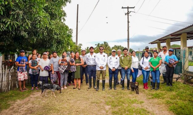 ¡Más territorio, menos escritorio! Gobierno de Tamiahua lleva apoyos directos a comunidades