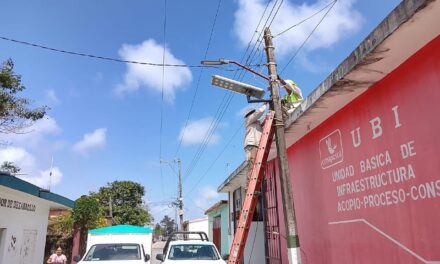 Refuerzan alumbrado público en Tamiahua; mejor iluminación busca mejorar seguridad en calles y comunidades
